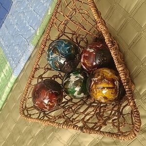 Vintaged!! (5) Ocean Wave Resin Orbs Metal Top With TriangleBasket. RARE FIND!!!